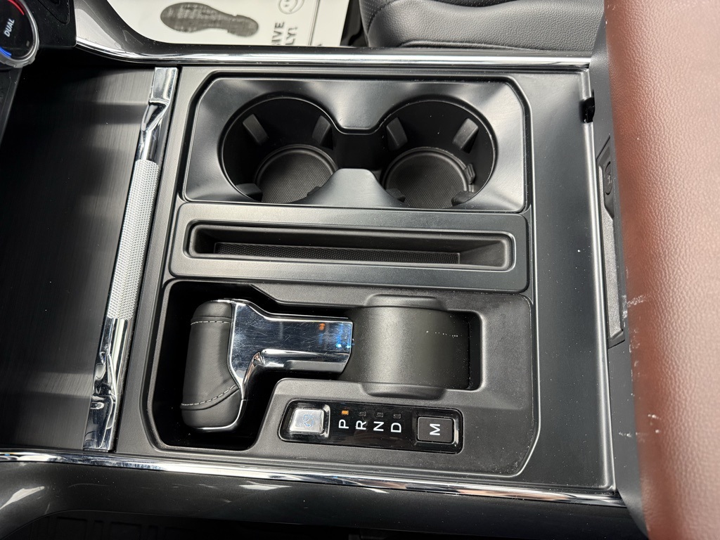 2023 Ford F-150 Lariat photo 28