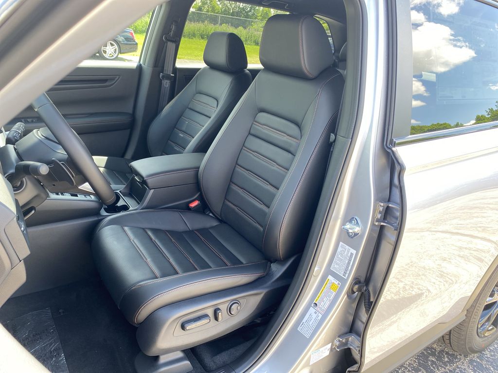 2026 Honda CR-V Hybrid Sport-L photo 3