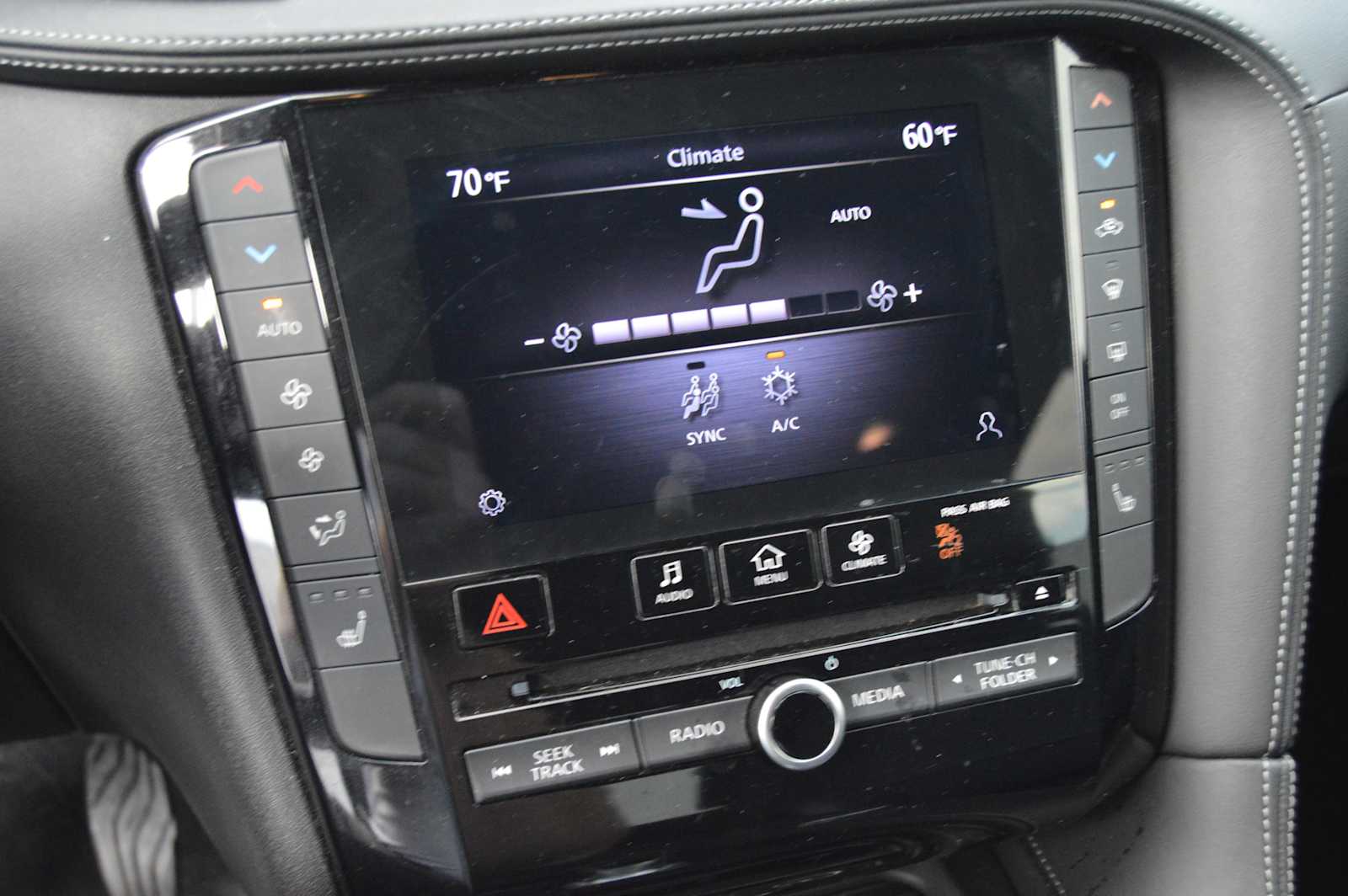 2023 Infiniti QX55 Luxe photo 14