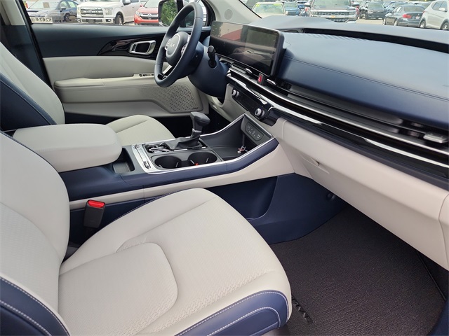 2026 Kia Carnival SX Prestige photo 15