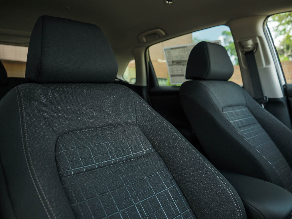 2026 Honda HR-V LX photo 10