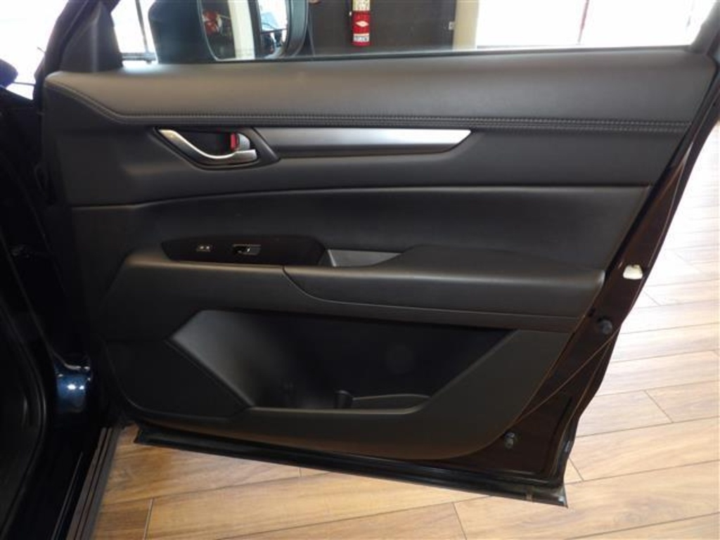 2024 Mazda CX-5 2.5 Select photo 11