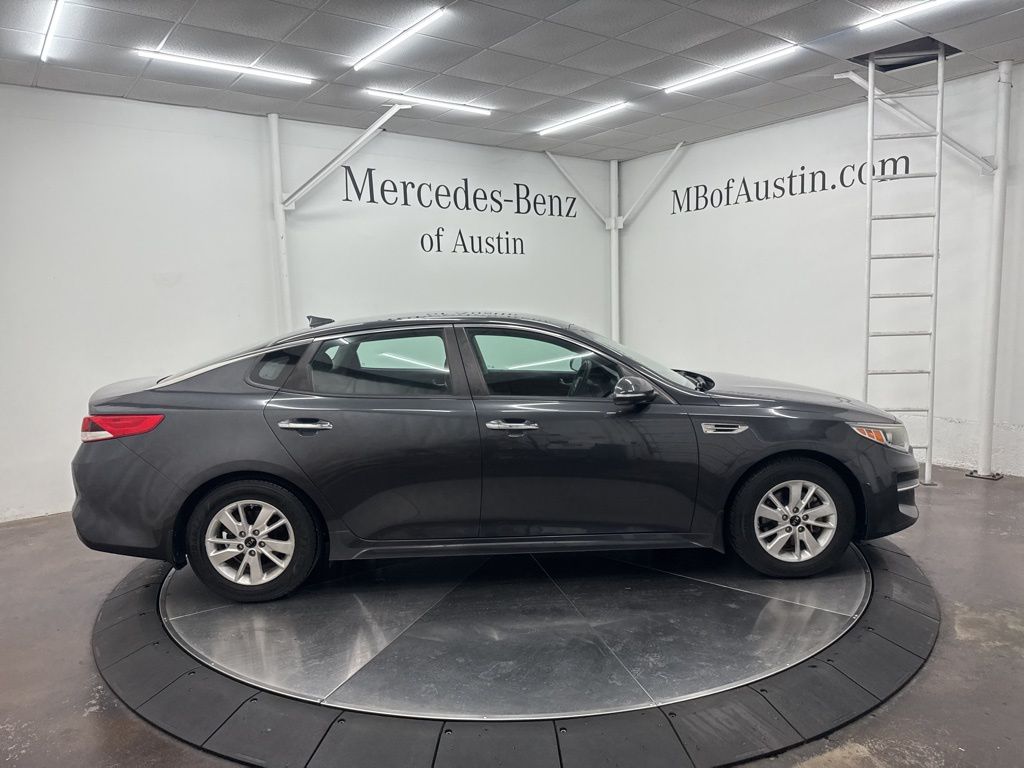 2017 Kia Optima 1.6T LX photo 6