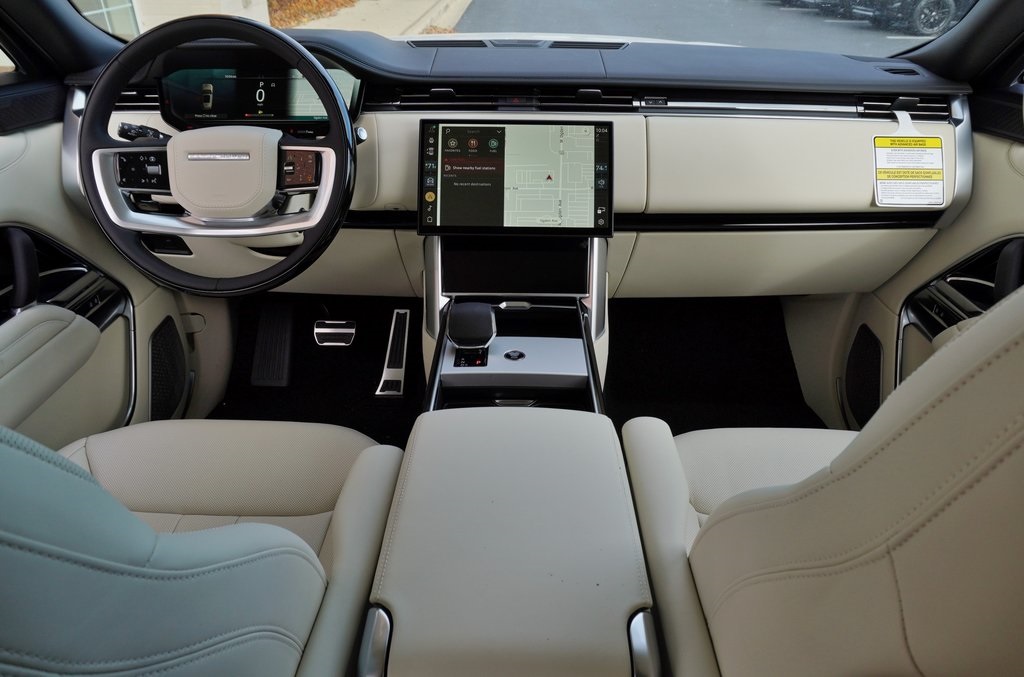 2025 LAND ROVER RANGE ROVER - Image 8