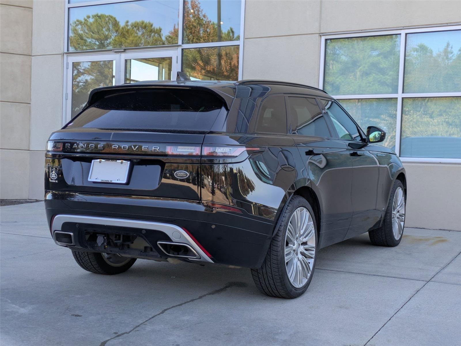 2020 Land Rover Range Rover Velar R-Dynamic S photo 2