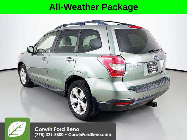 2015 Subaru Forester 2.5i Premium photo 5