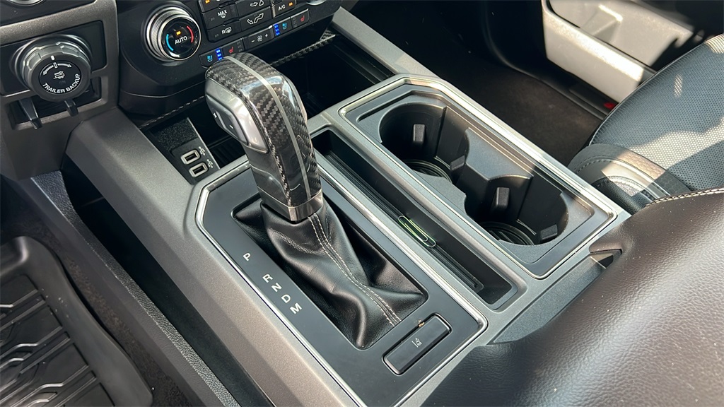 2019 Ford F-150 Raptor photo 14