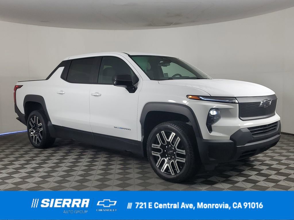 2026 Chevrolet Silverado EV Work Truck's photo