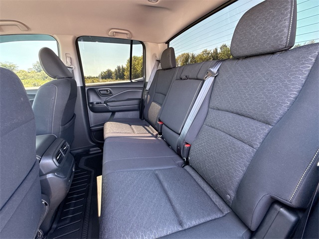 2025 Honda Ridgeline Sport photo 17