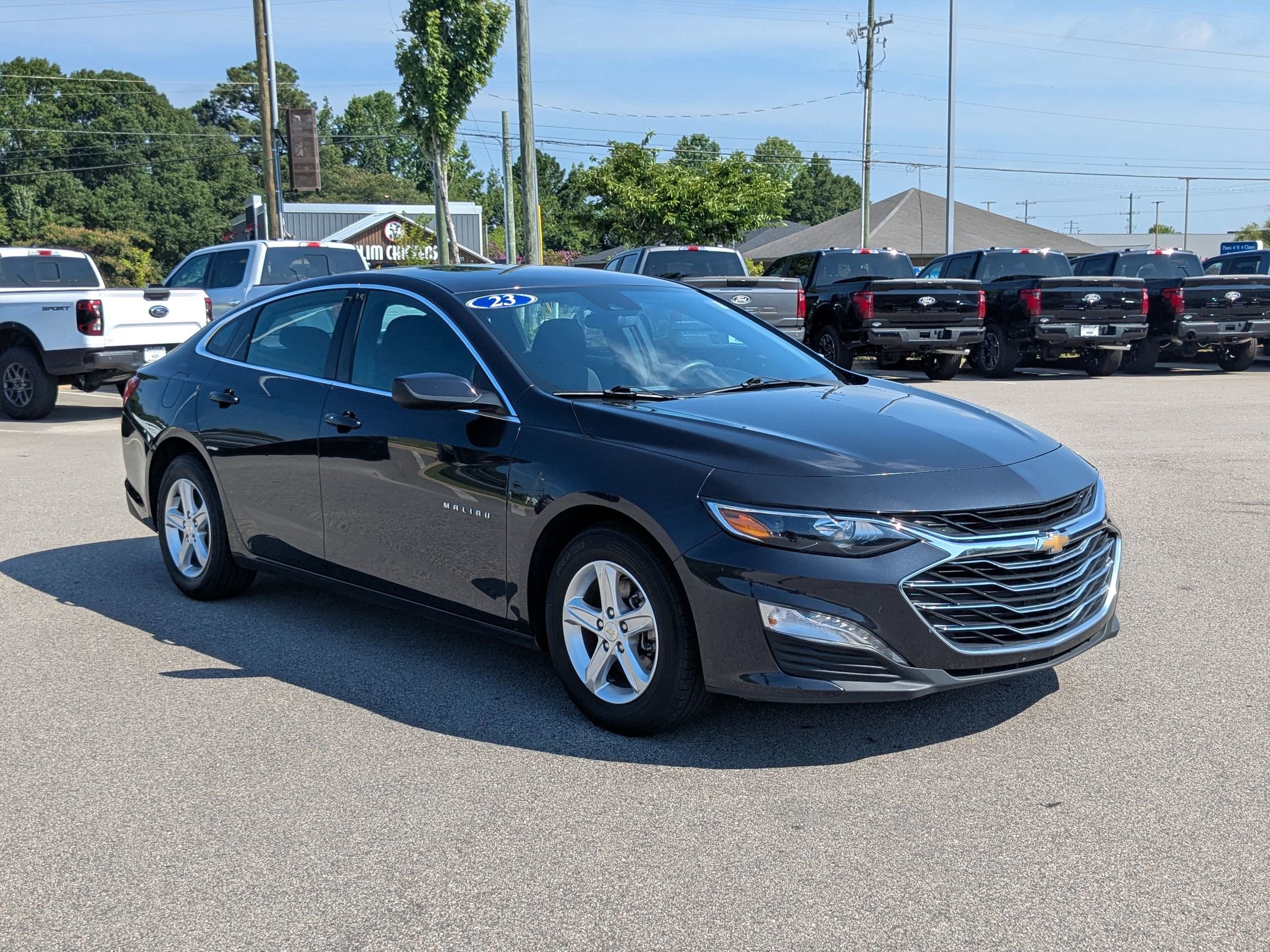 2023 Chevrolet Malibu 1LT photo 5