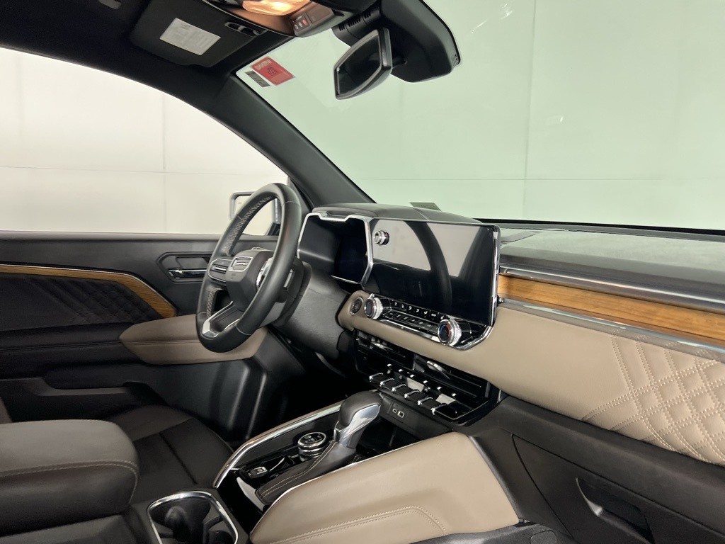 2023 Gmc Canyon Denali photo 26