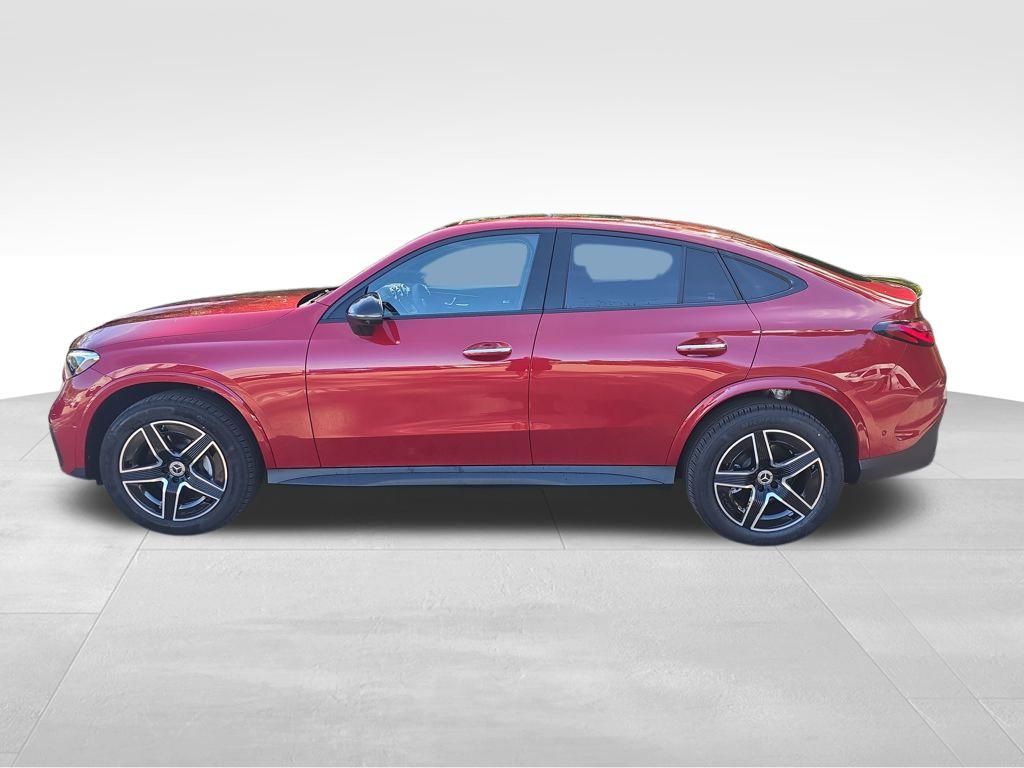 2026 Mercedes Benz GLC 300 4MATIC photo 2