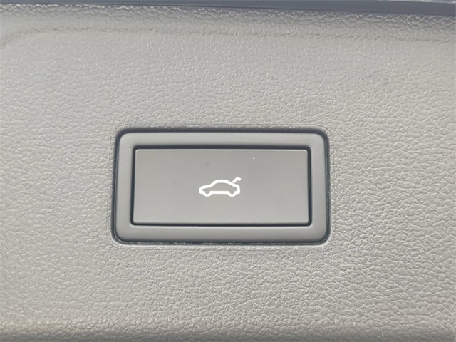 2026 Volkswagen Atlas SE Technology photo 6