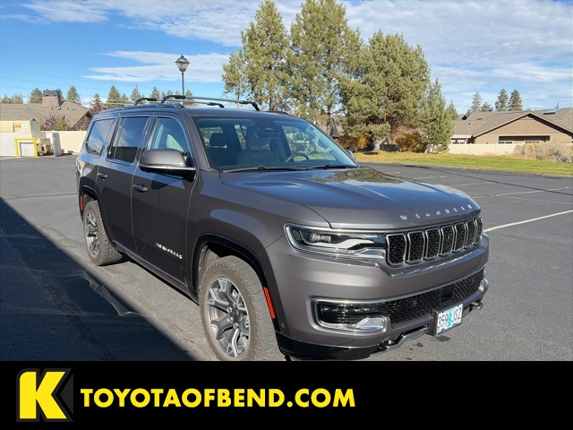 2022 Jeep Wagoneer Series III's photo