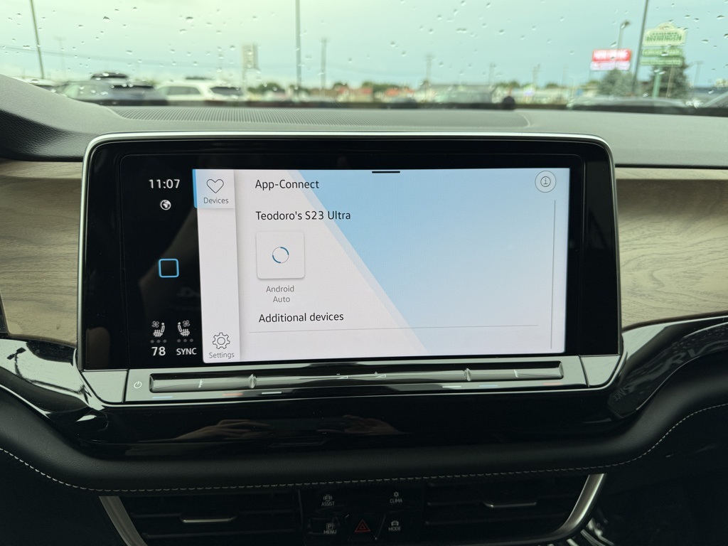 2024 Volkswagen Atlas SE Technology photo 29