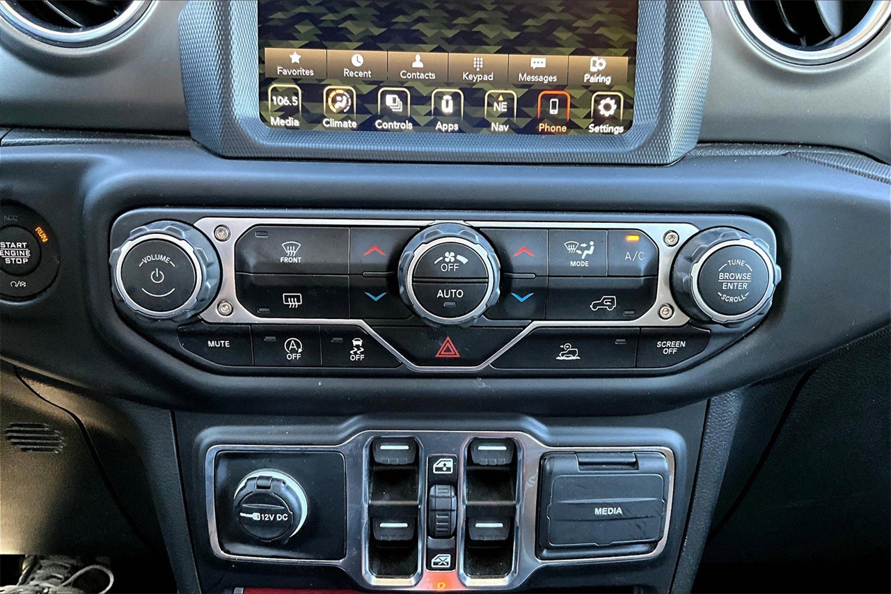 2023 Jeep Gladiator Rubicon photo 16