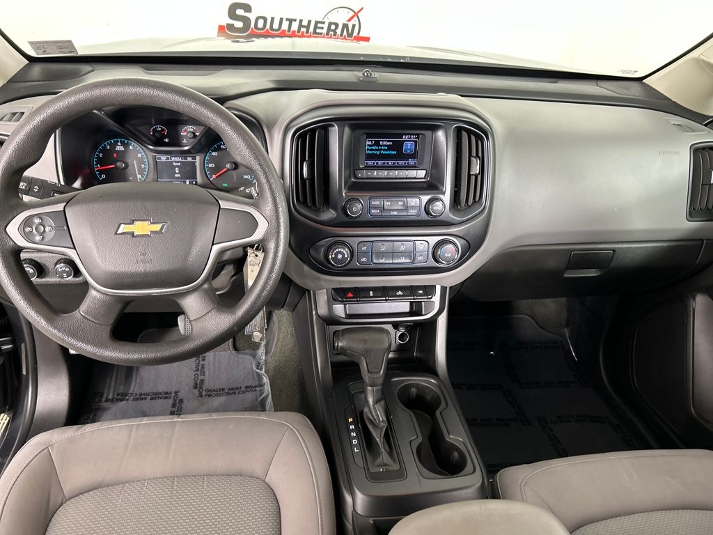 2017 Chevrolet Colorado Work Truck photo 3