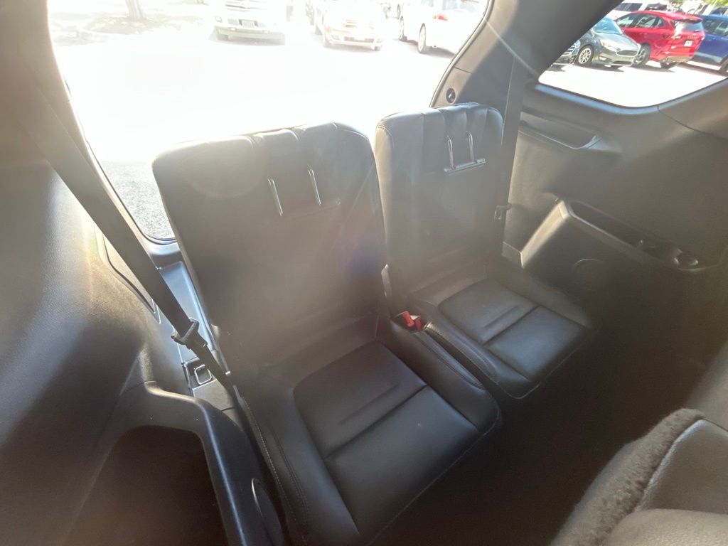 2017 Ford Explorer XLT photo 27