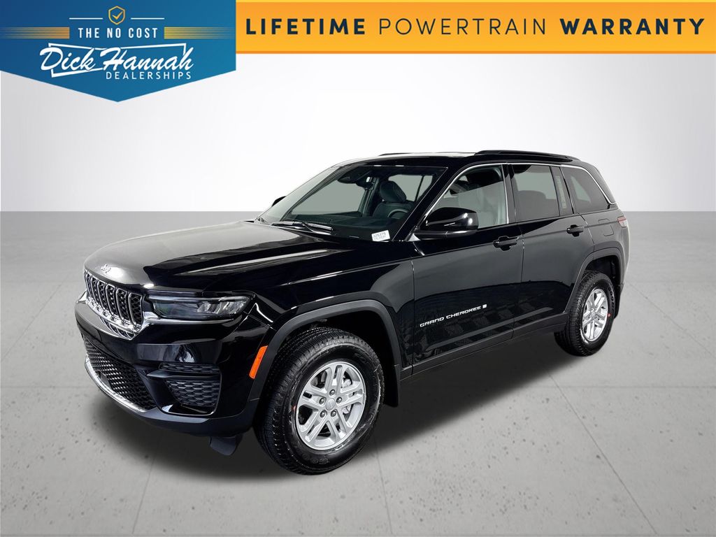 2025 Jeep Grand Cherokee Laredo's photo