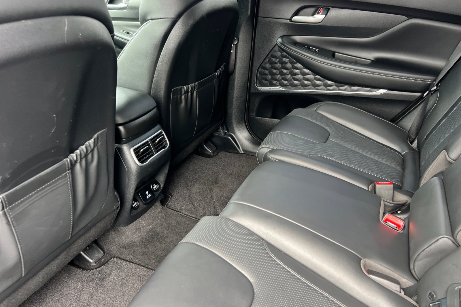 2023 Hyundai Santa Fe Limited photo 11