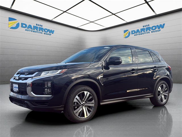 2025 Mitsubishi Outlander Sport SE's photo