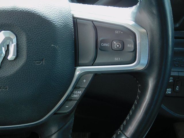 2024 Ram 2500 Laramie photo 14
