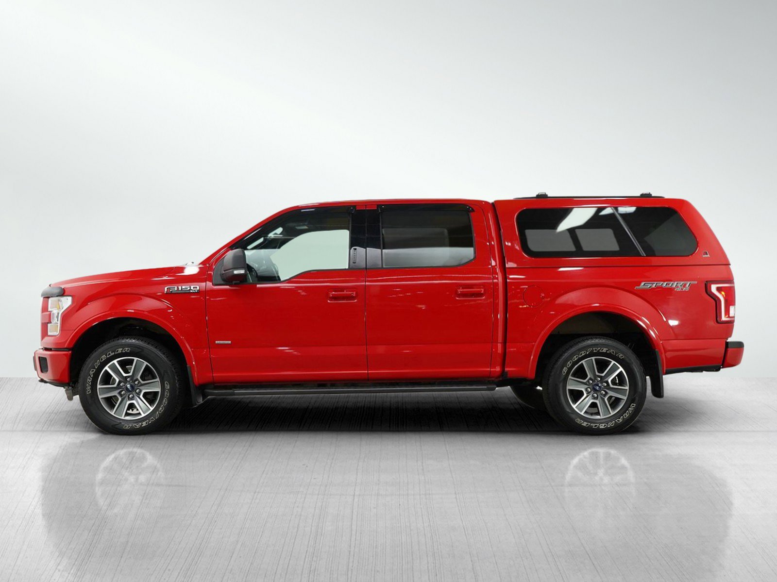 Used 2016 Ford F-150 XLT with VIN 1FTEW1EG2GKD31953 for sale in South Saint Paul, Minnesota