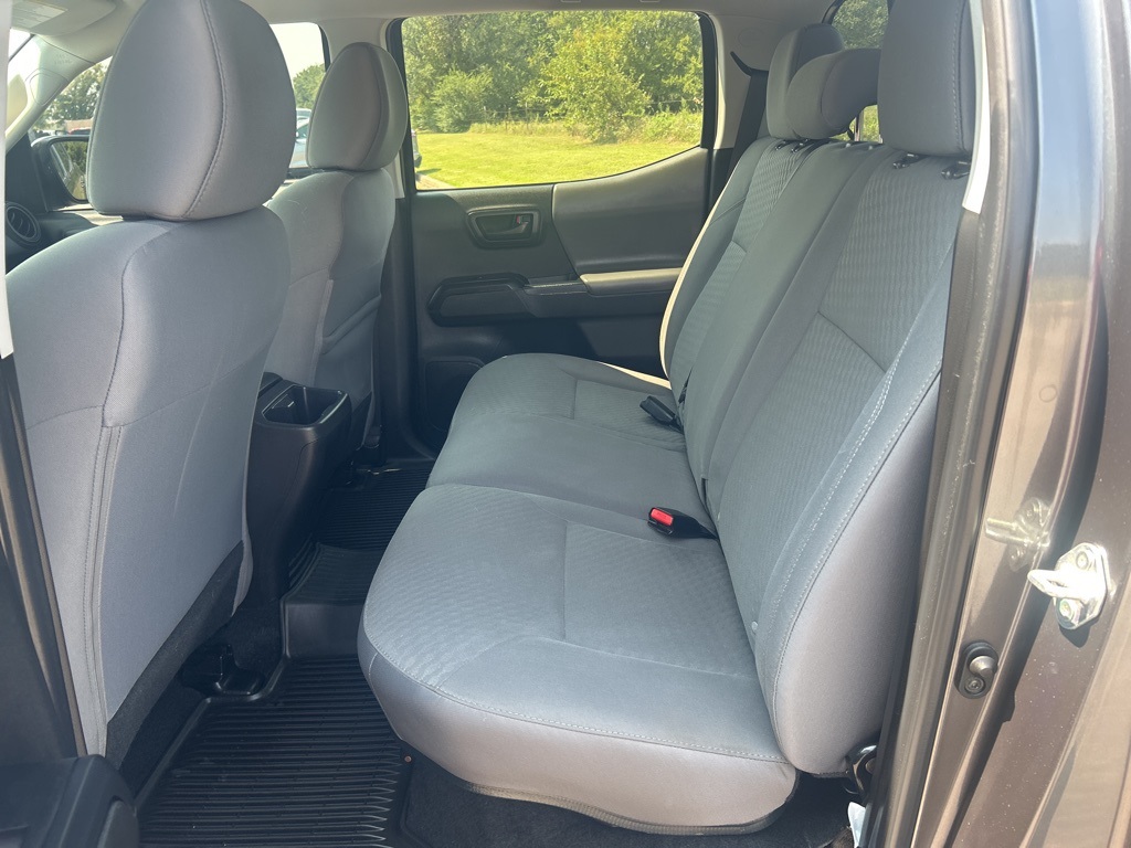 2023 Toyota Tacoma TRD Off-Road photo 24