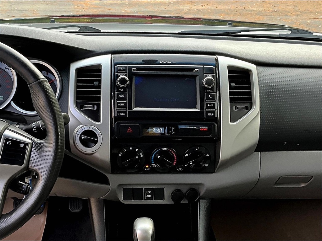 2013 Toyota Tacoma Base 4x4 Access Cab photo 18