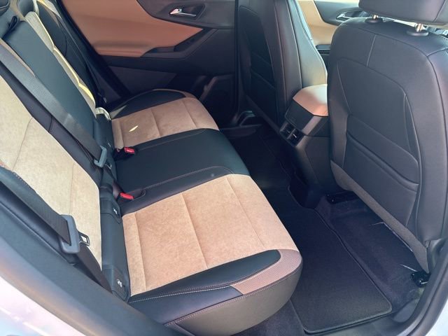 2026 Chevrolet Equinox ACTIV photo 12