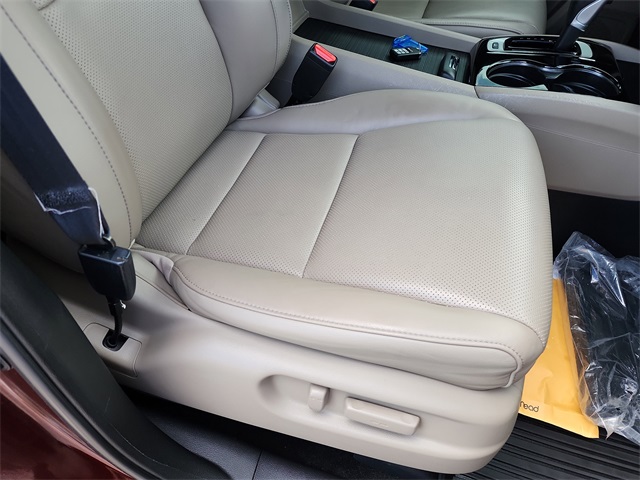 2019 Honda Ridgeline RTL-E photo 18