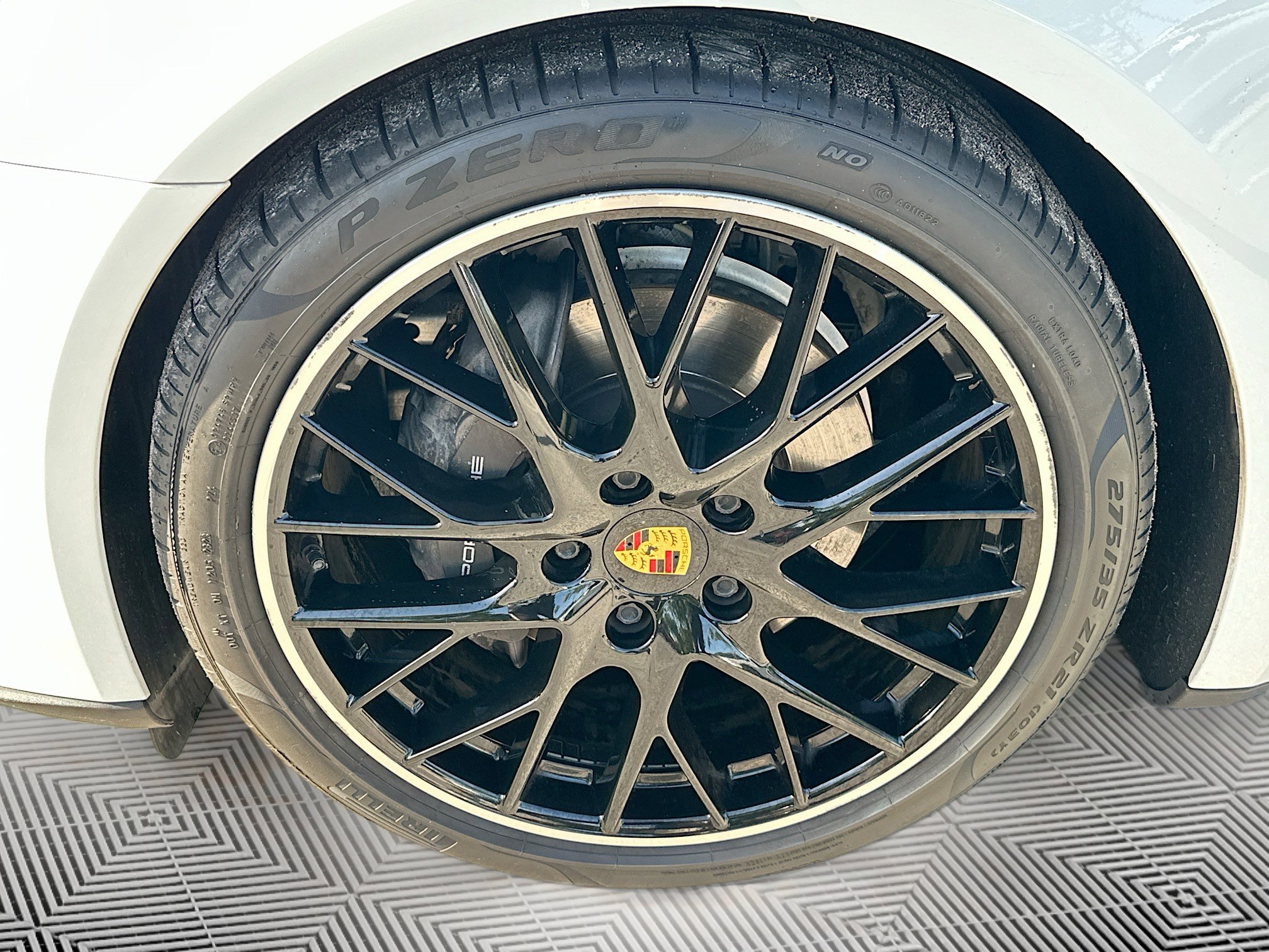 2020 Porsche Panamera 4 photo 38
