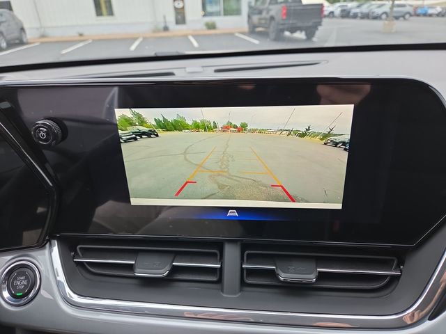 2025 Chevrolet Trax LT photo 19