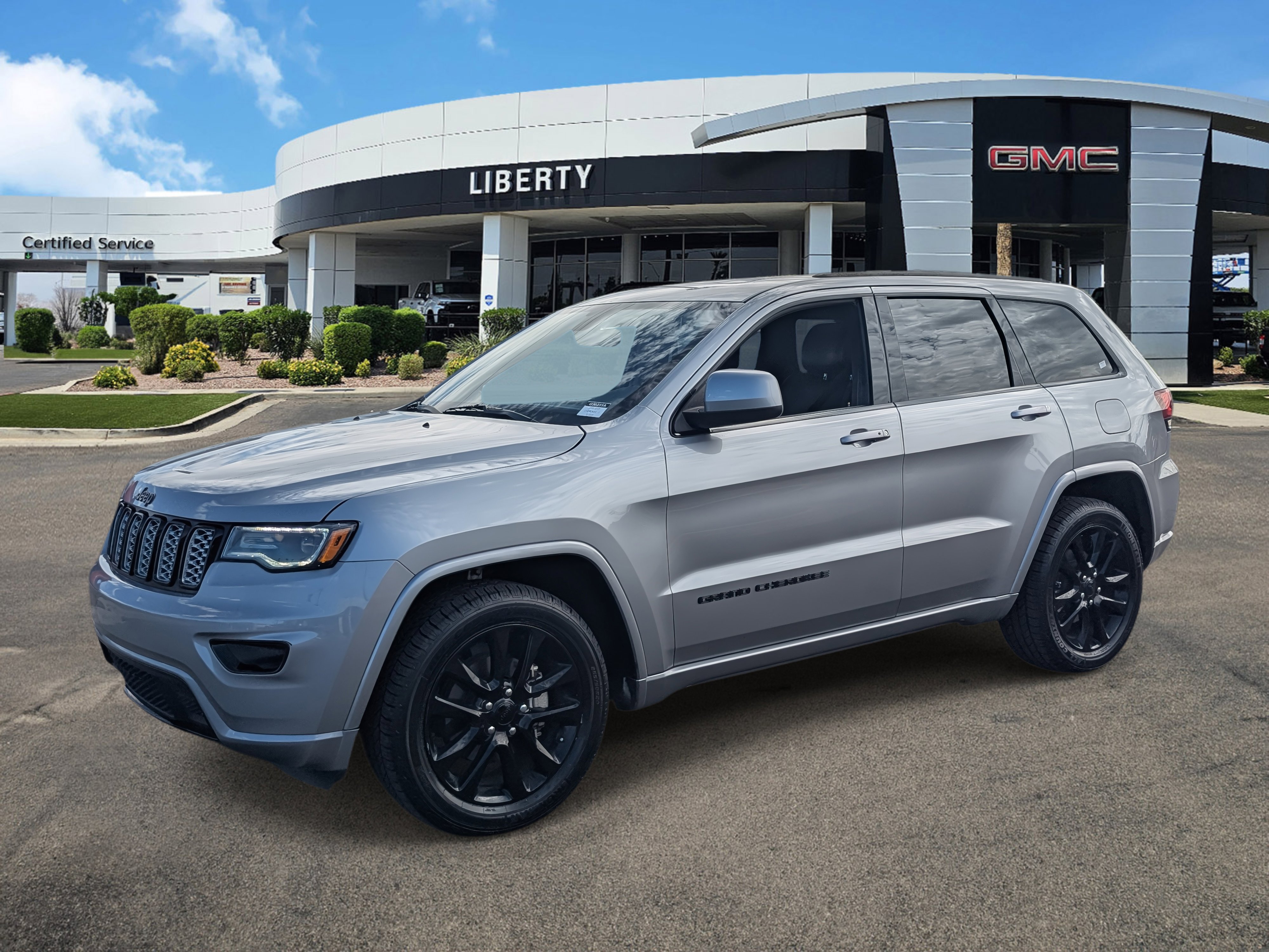 2020 Jeep Grand Cherokee Altitude photo 5