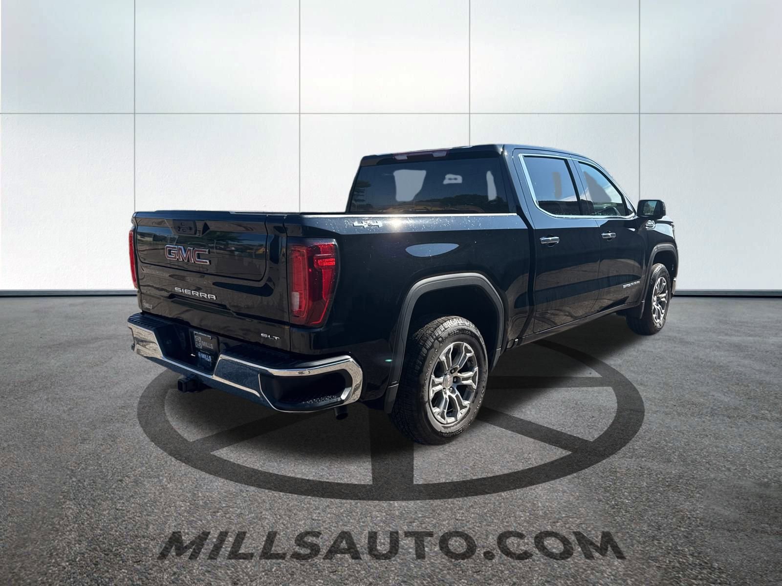 2024 Gmc Sierra 1500 SLT photo 4