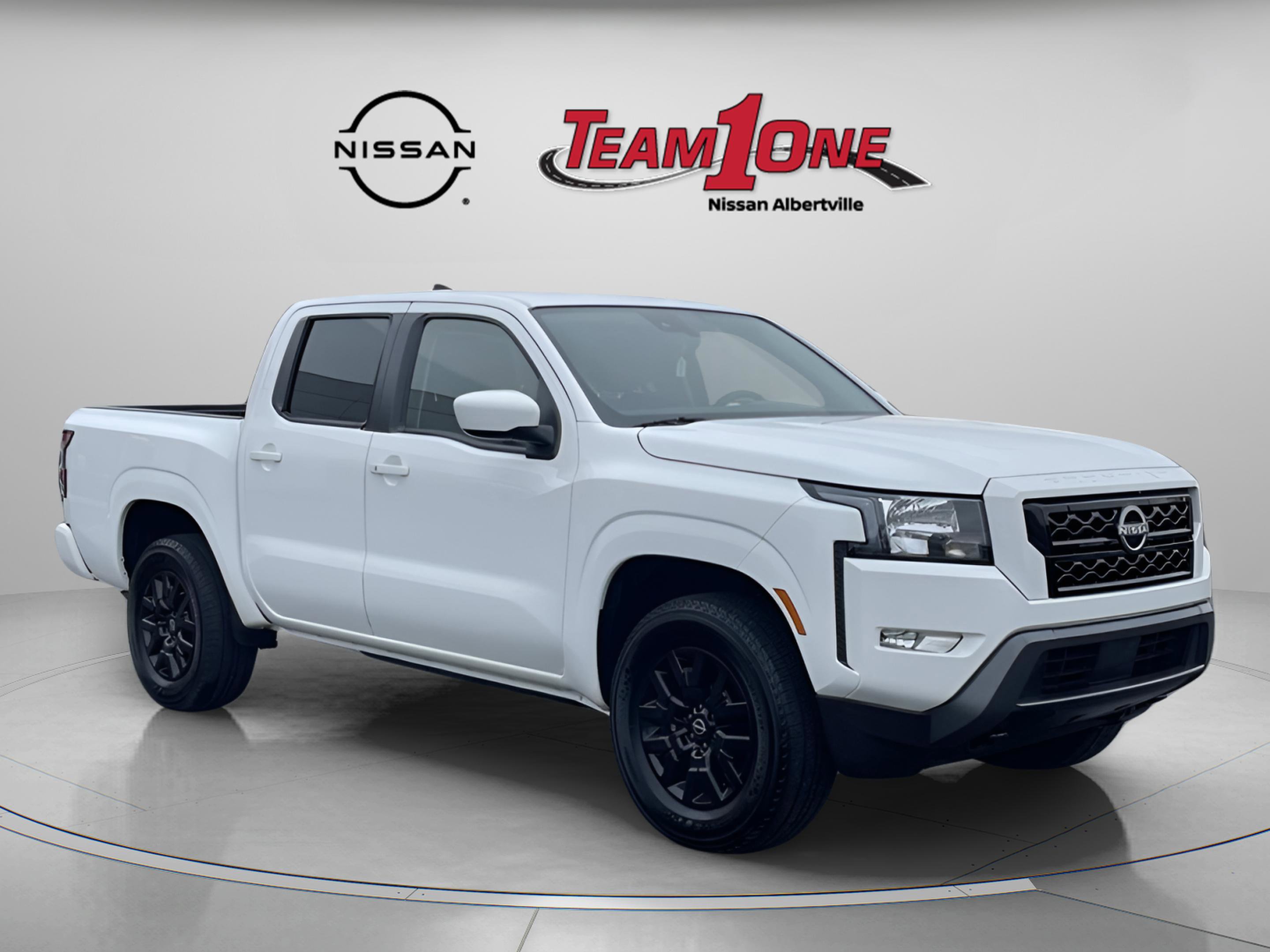 2024 Nissan Frontier SV's photo
