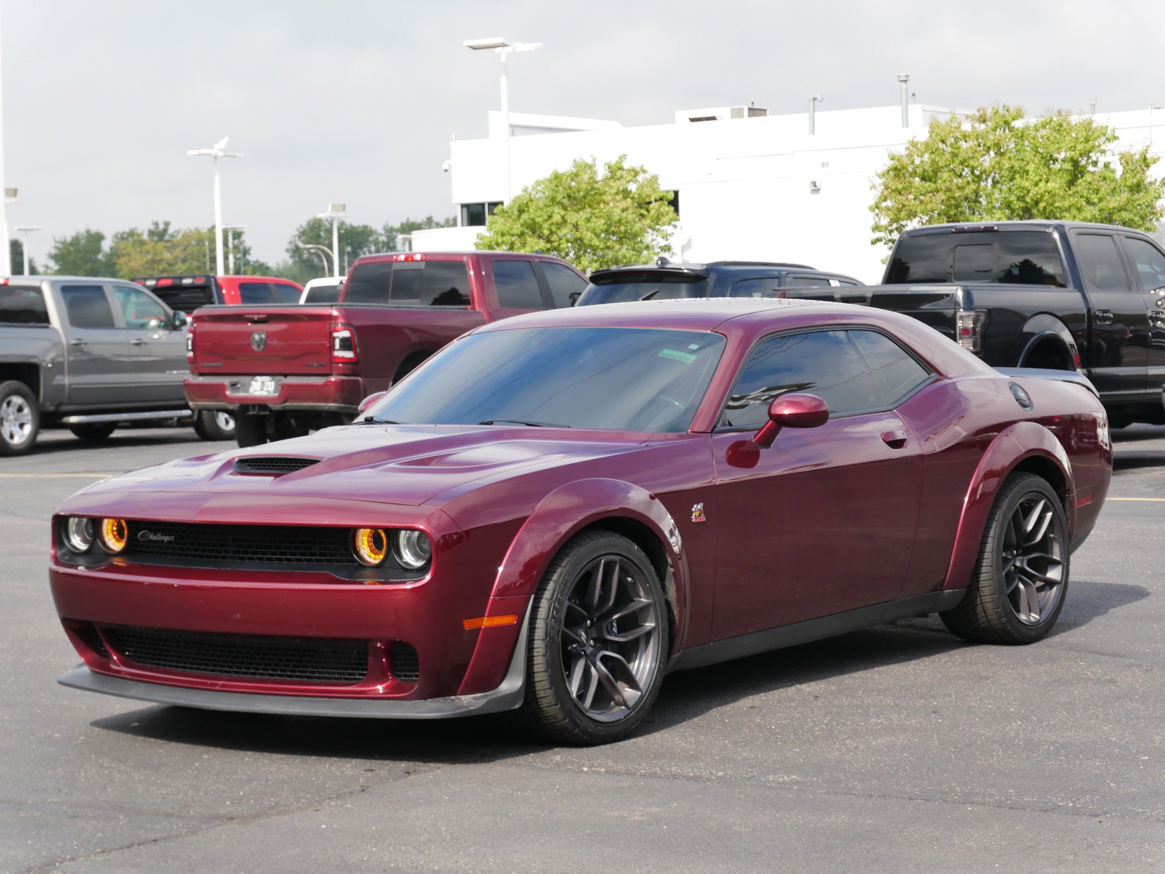 2021 Dodge Challenger R/T Scat Pack Widebody photo 3