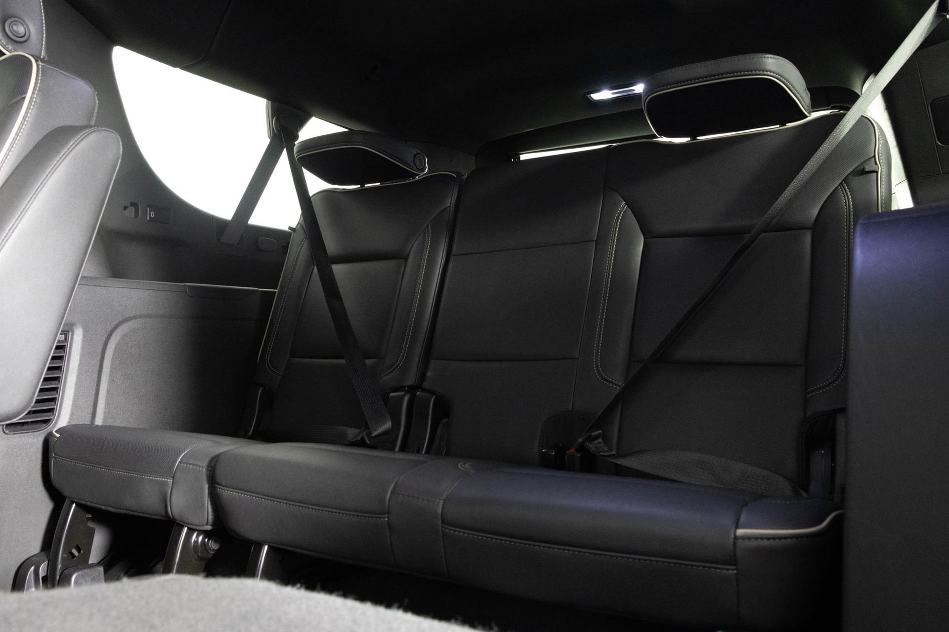 2023 Chevrolet Suburban Premier photo 20