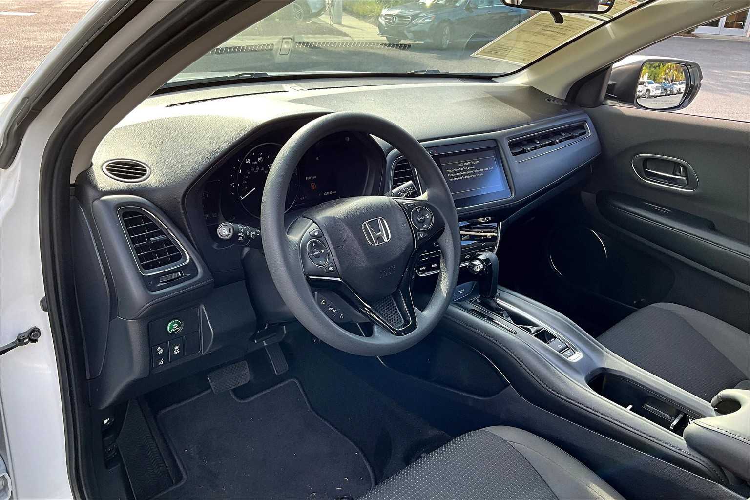 2019 Honda HR-V EX photo 16