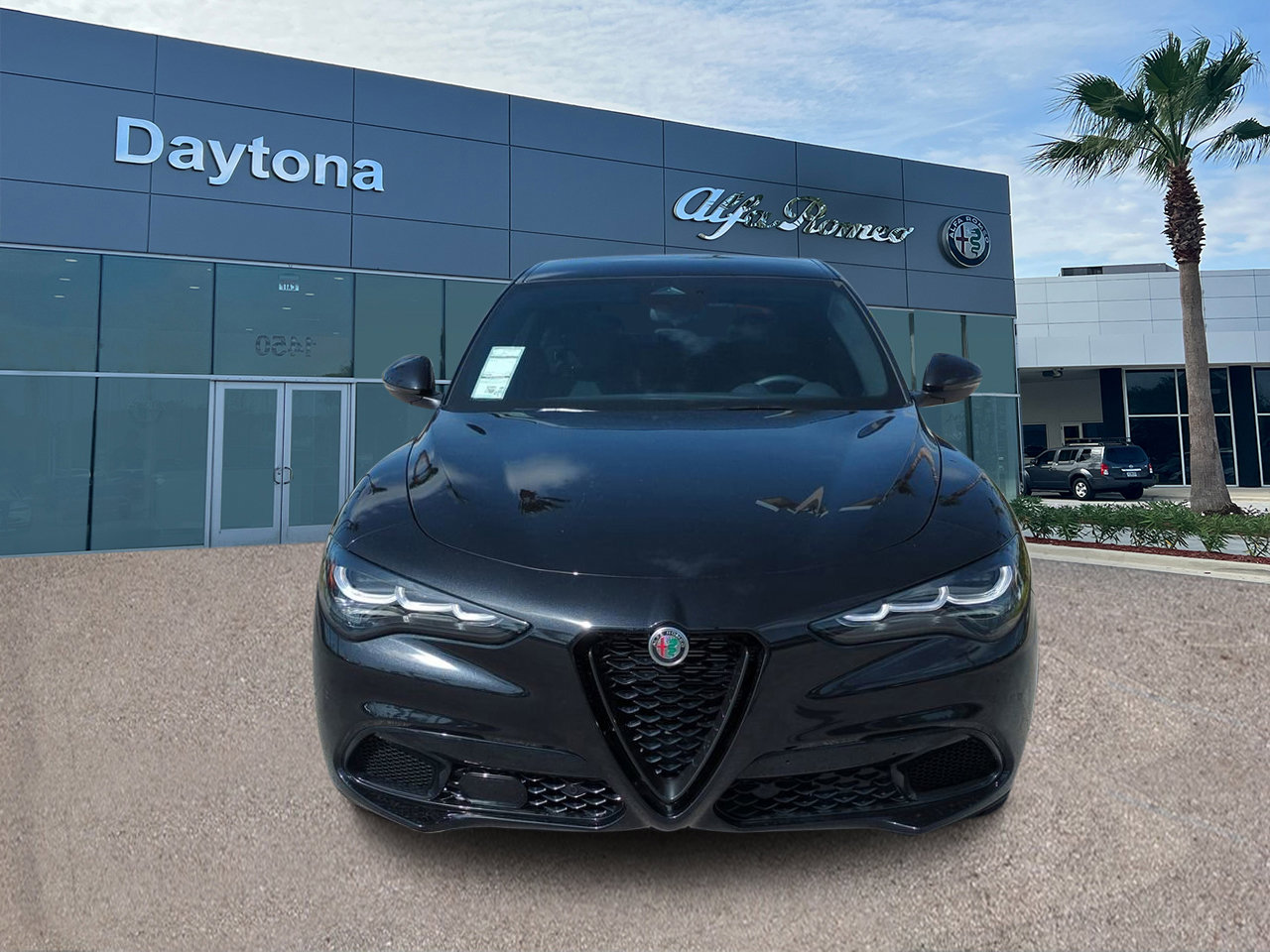 2025 Alfa Romeo Stelvio Sprint photo 6