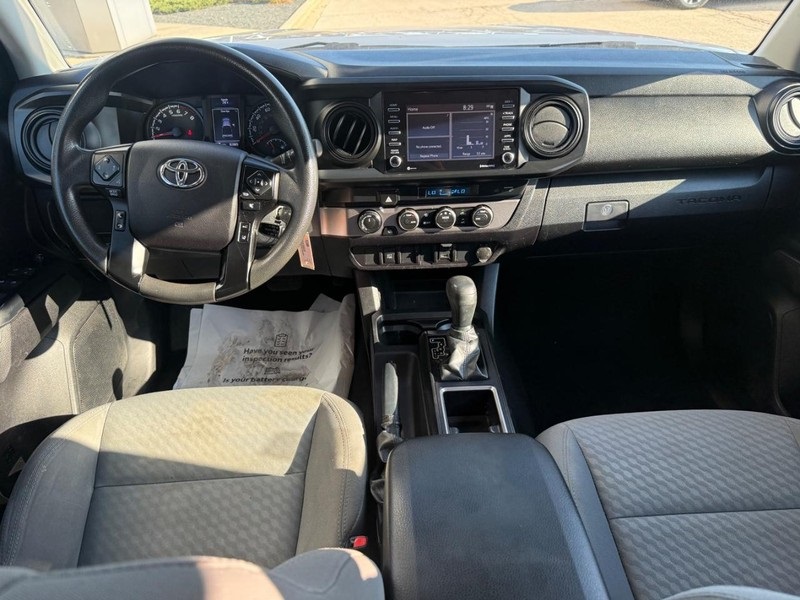 2021 Toyota Tacoma SR photo 12