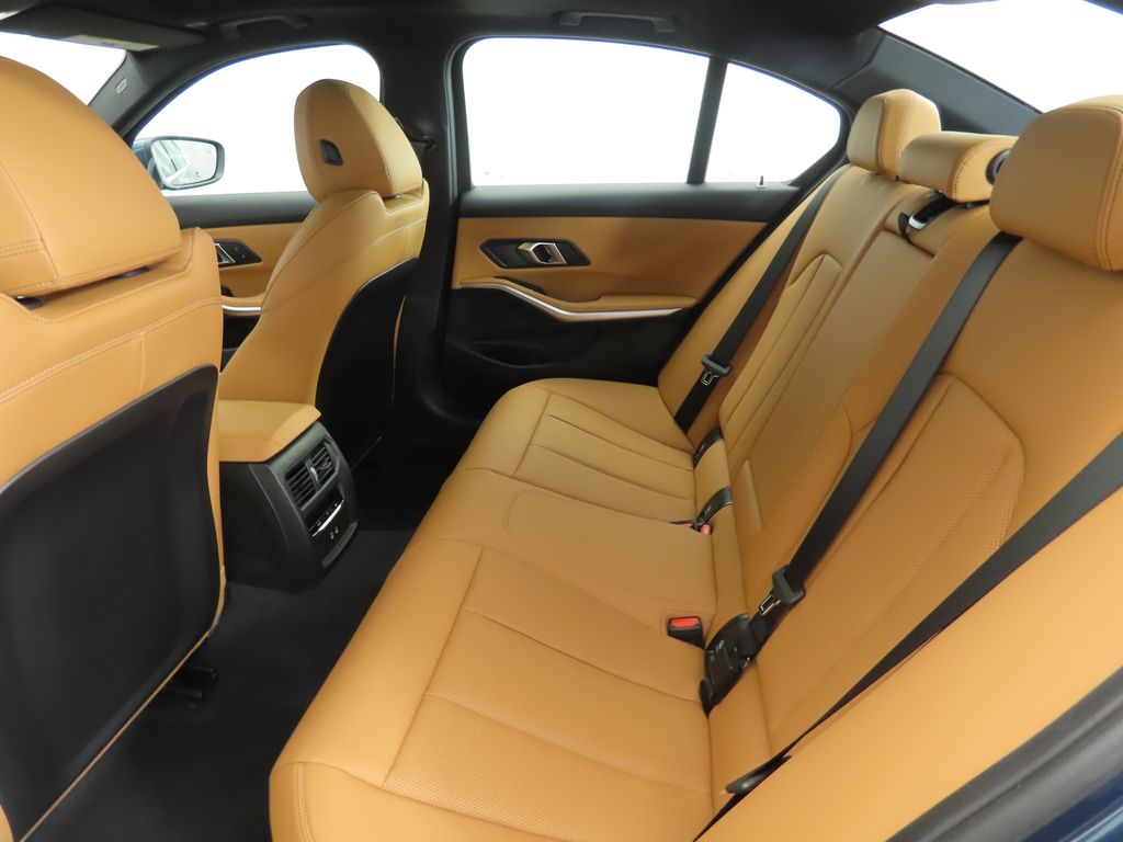 2025 Bmw 330i photo 22