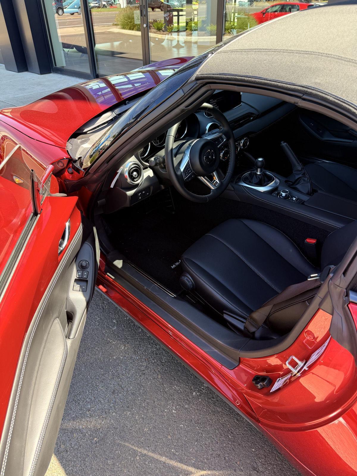 2025 Mazda MX-5 Miata Miata Grand Touring photo 5