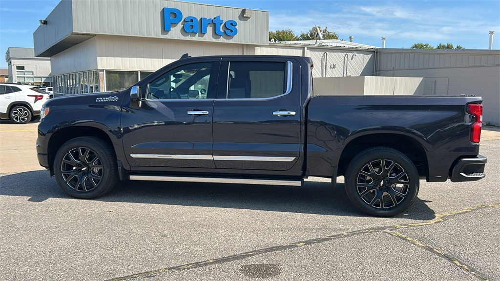 2023 Chevrolet Silverado 1500 High Country photo 6
