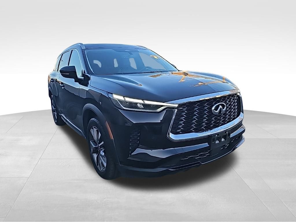 2023 Infiniti QX60 Luxe photo 4