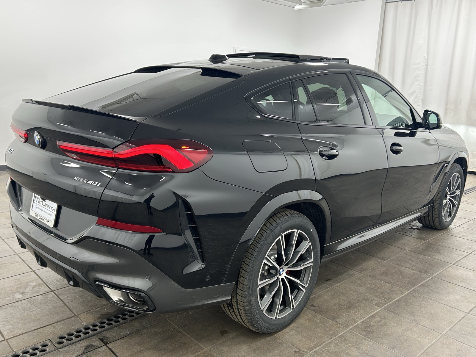 2026 BMW X6 40i