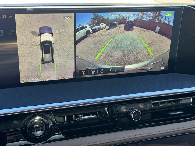 2025 Infiniti QX80 Sensory photo 25