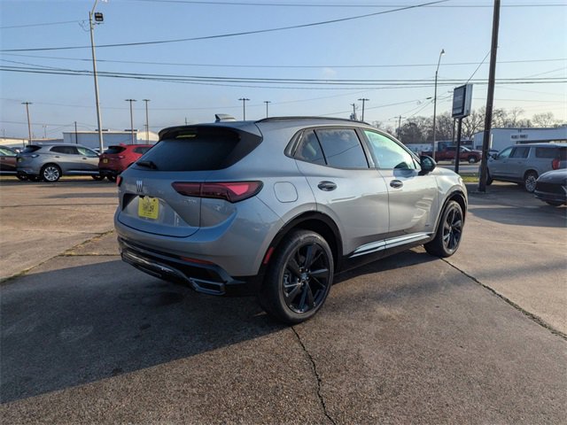 2025 Buick Envision Sport Touring photo 4