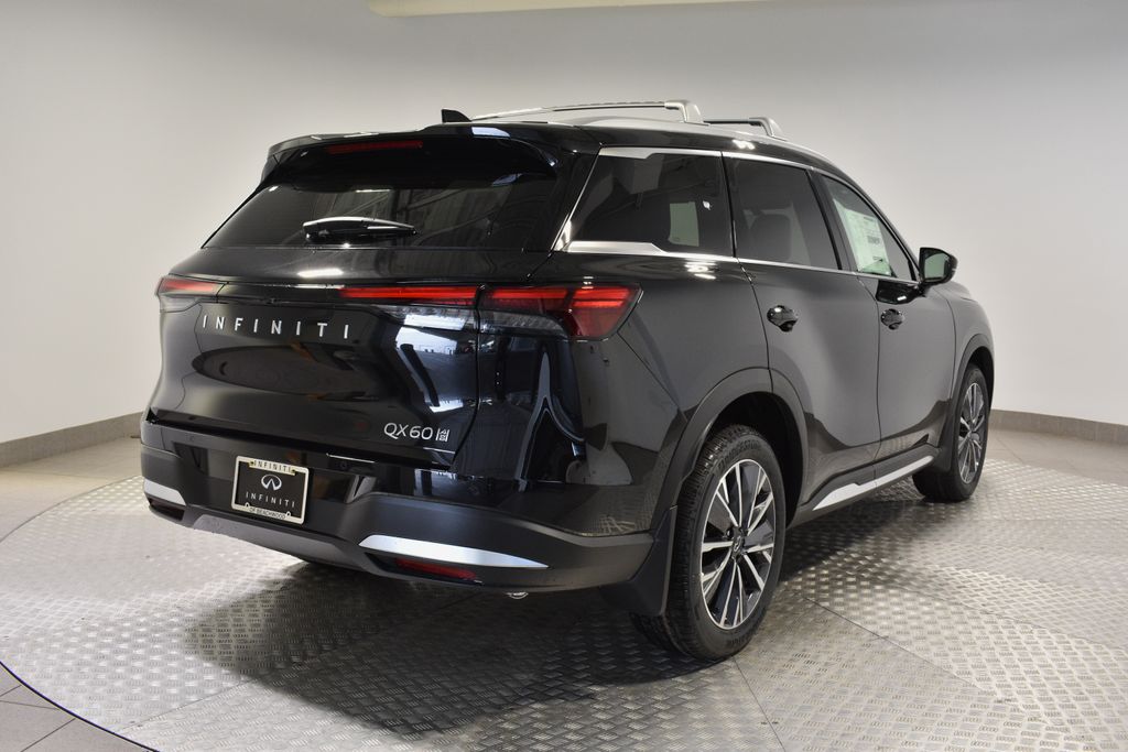 2026 Infiniti QX60 Luxe AWD photo 3