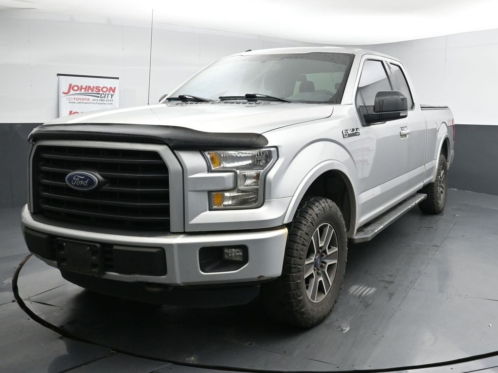 2016 Ford F-150 XLT photo 4